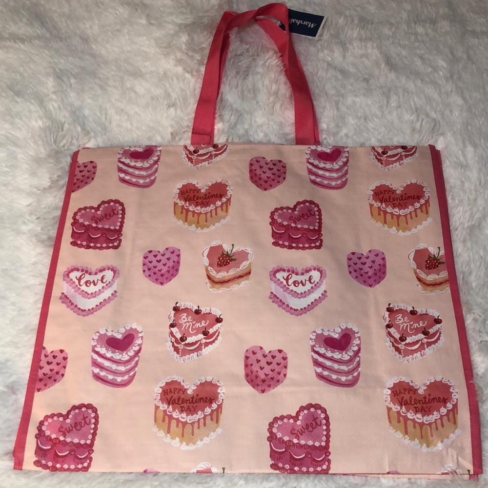 Reusable Shopping Bag Valentine’s Day ❤️ Heart Cakes Design NWT 🩷